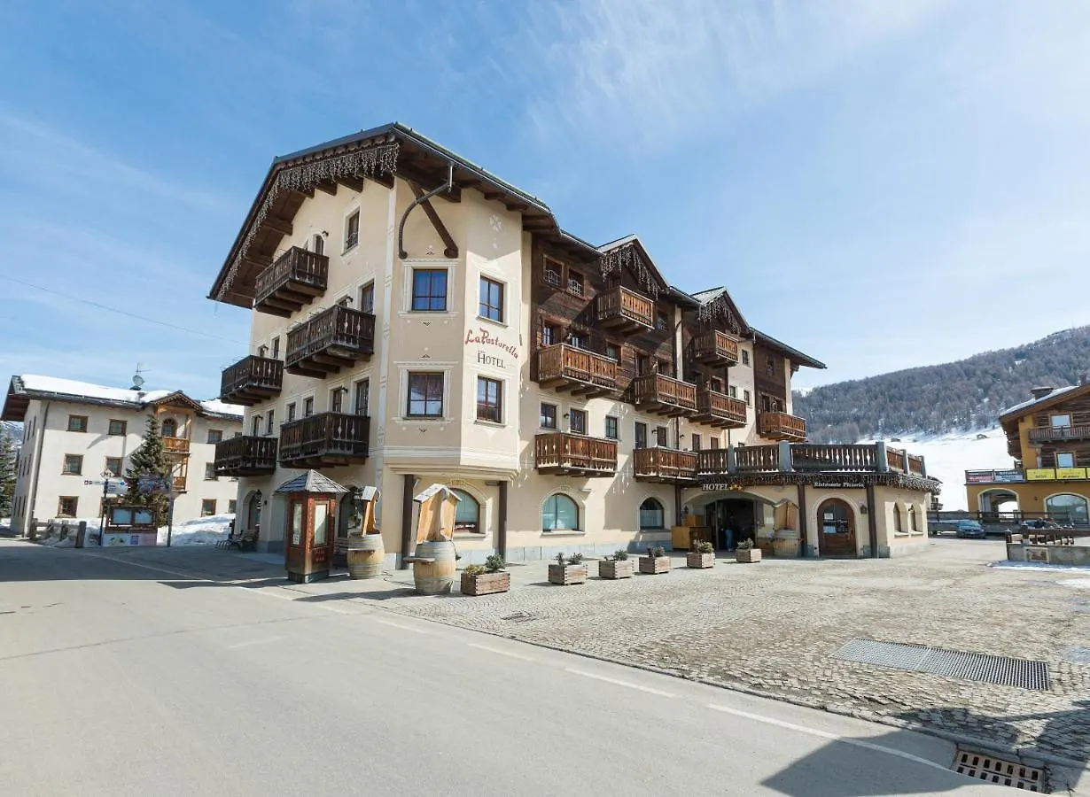 Hotel La Pastorella Λιβίνιο