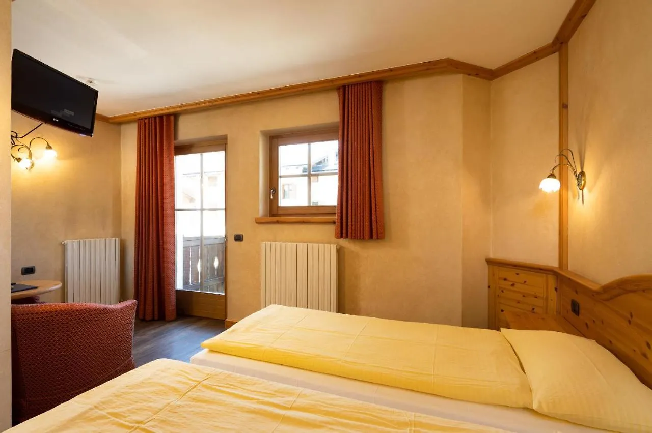 Hotel La Pastorella Λιβίνιο