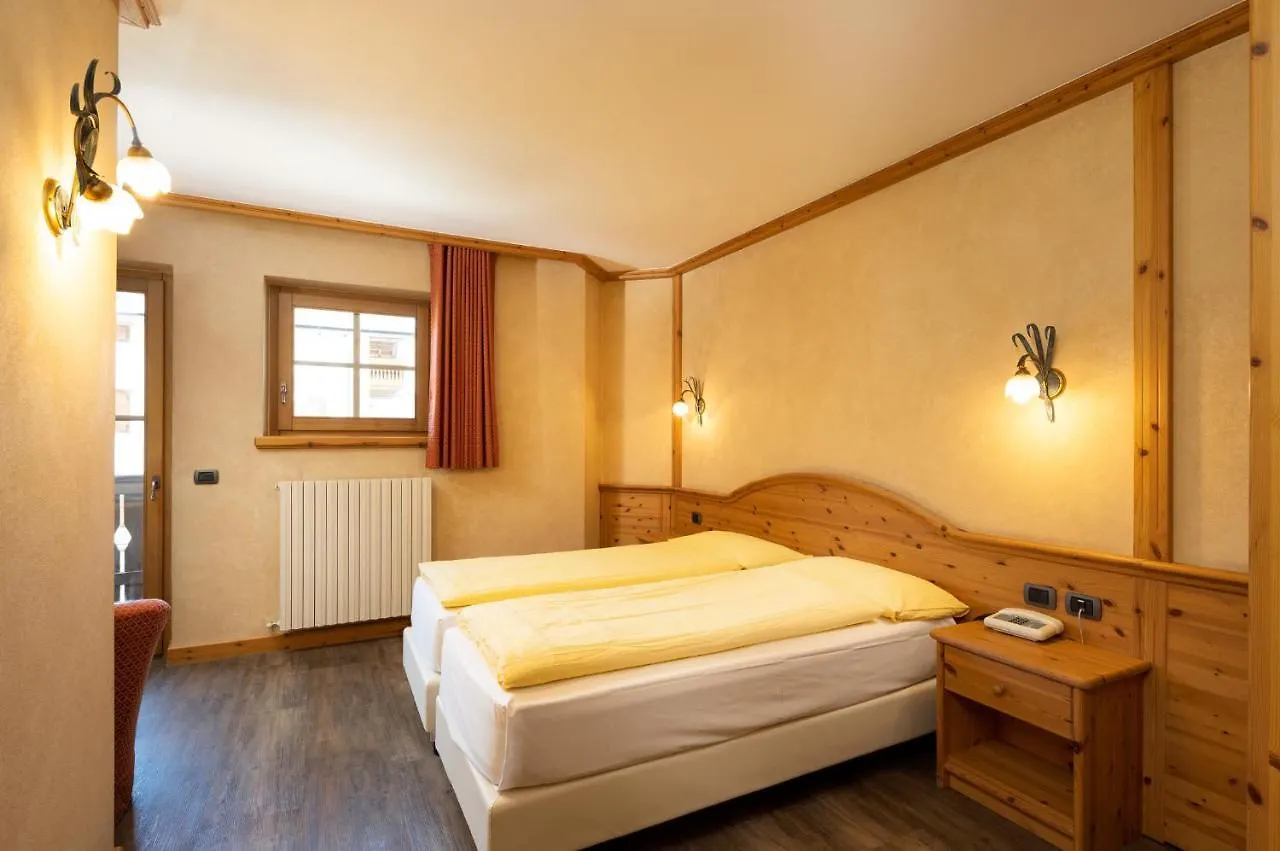 Hotel La Pastorella Λιβίνιο