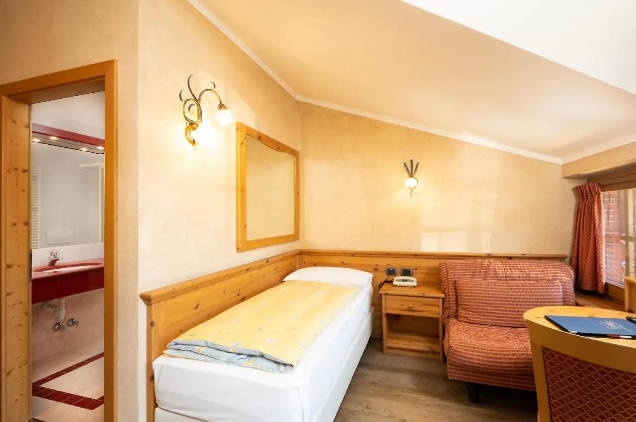 Hotel La Pastorella Λιβίνιο