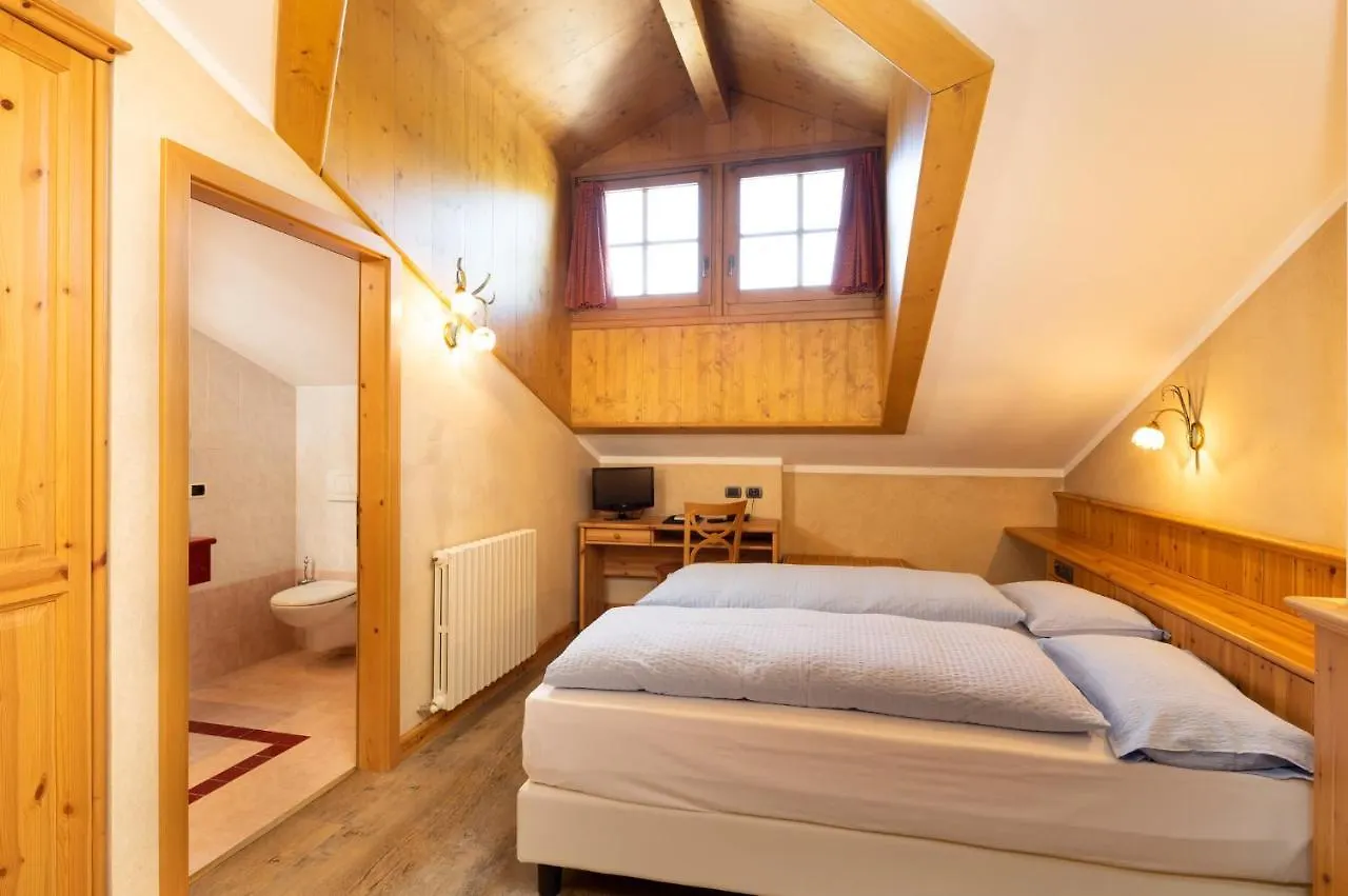 Hotel La Pastorella Λιβίνιο