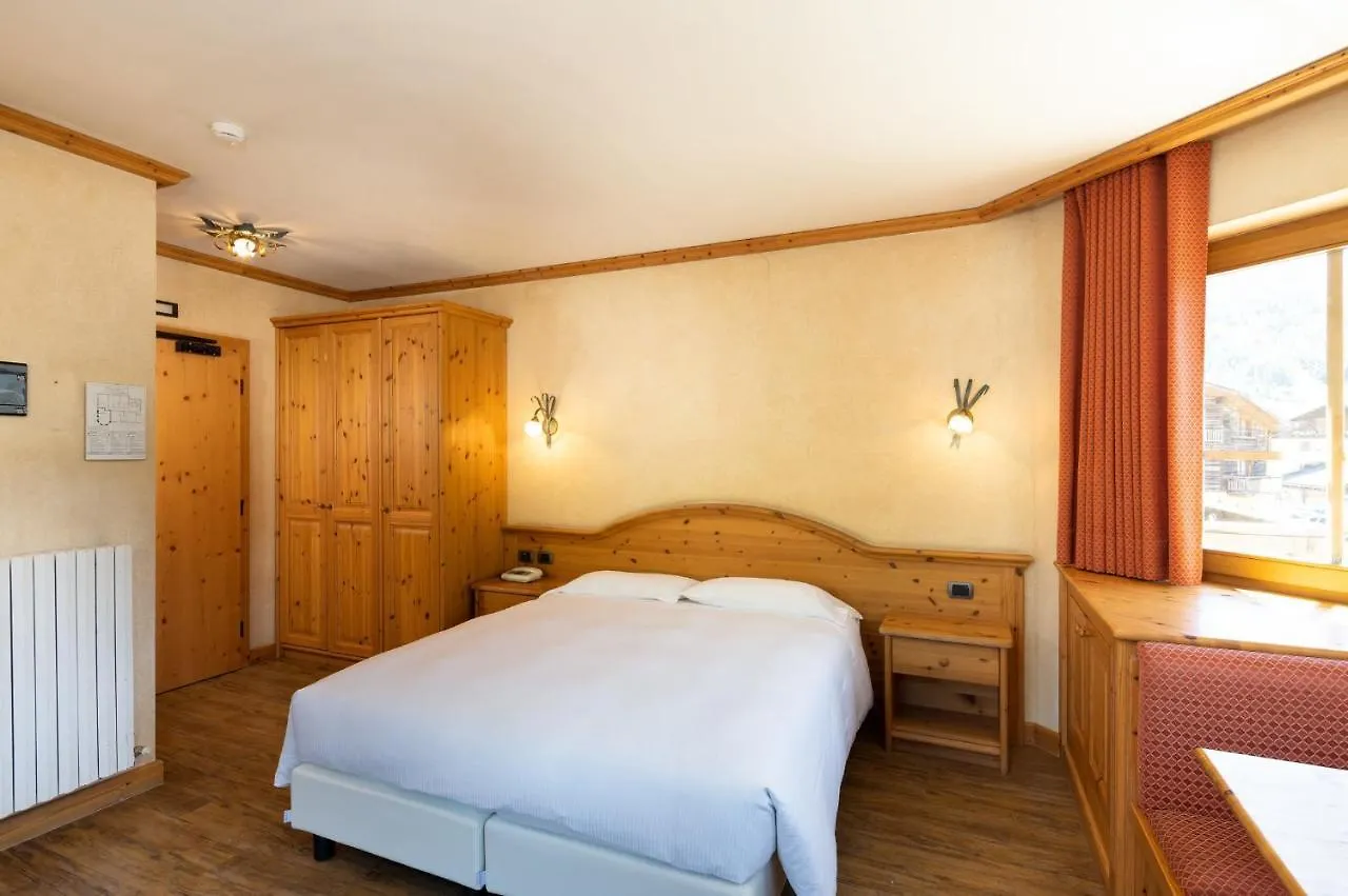 Hotel La Pastorella Λιβίνιο