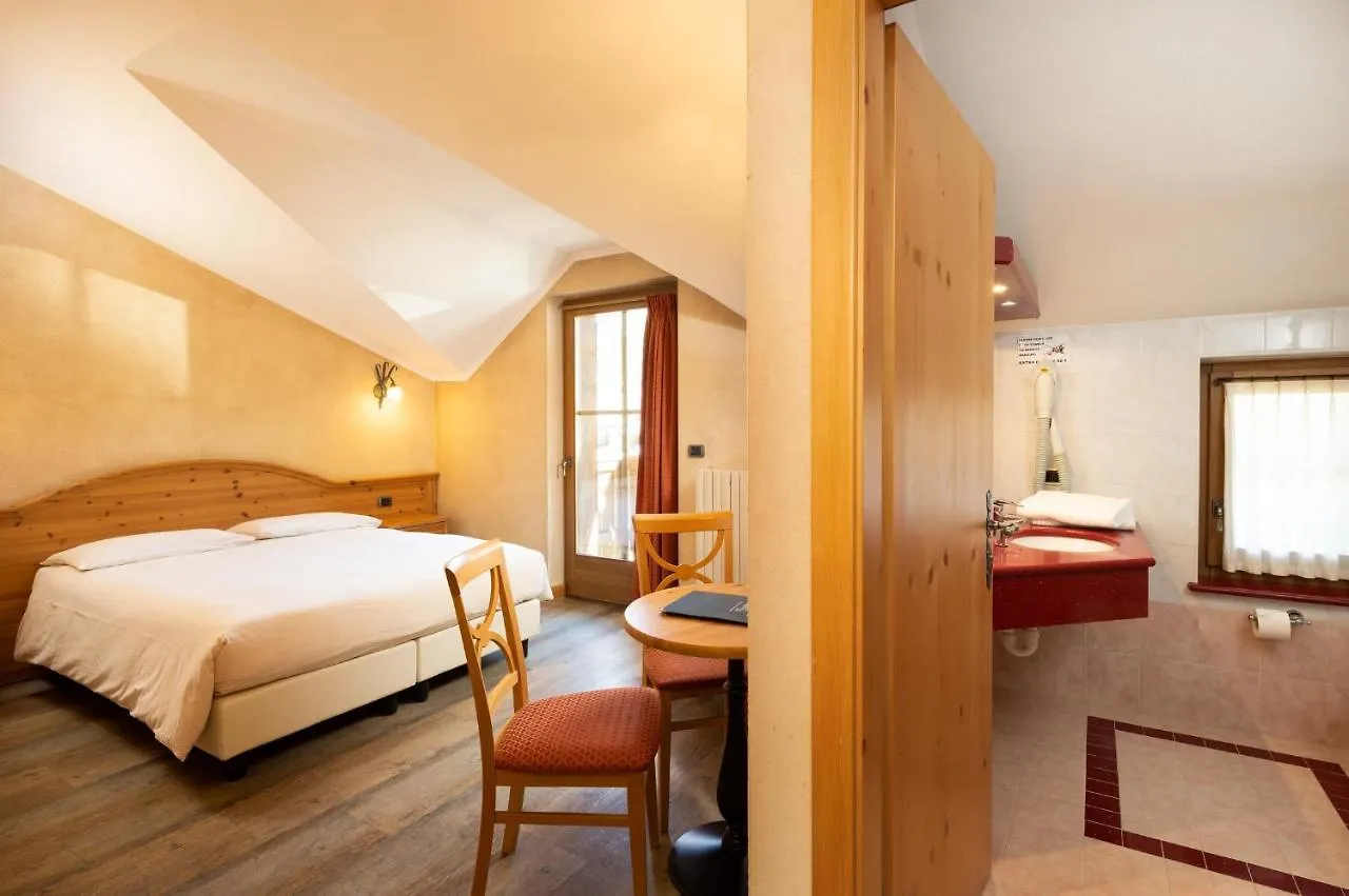 Hotel La Pastorella Λιβίνιο