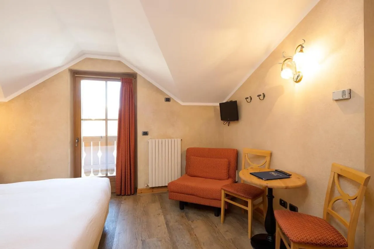 Hotel La Pastorella Λιβίνιο