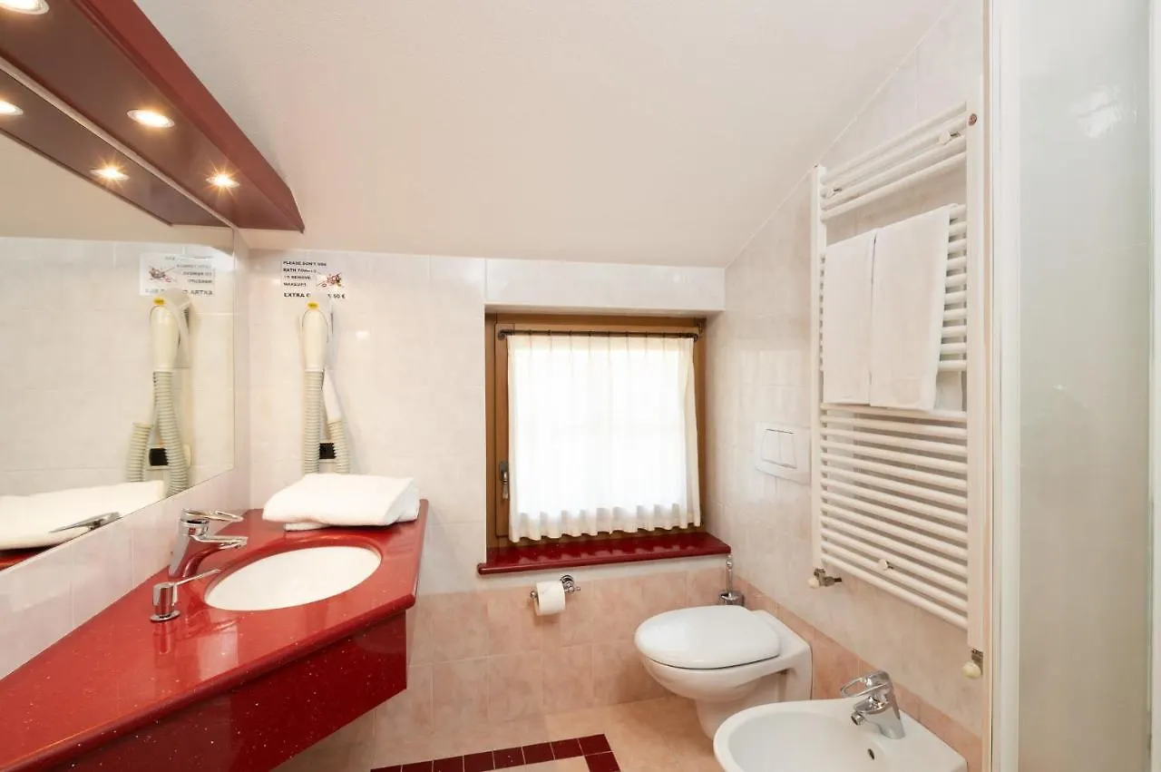 Hotel La Pastorella Λιβίνιο