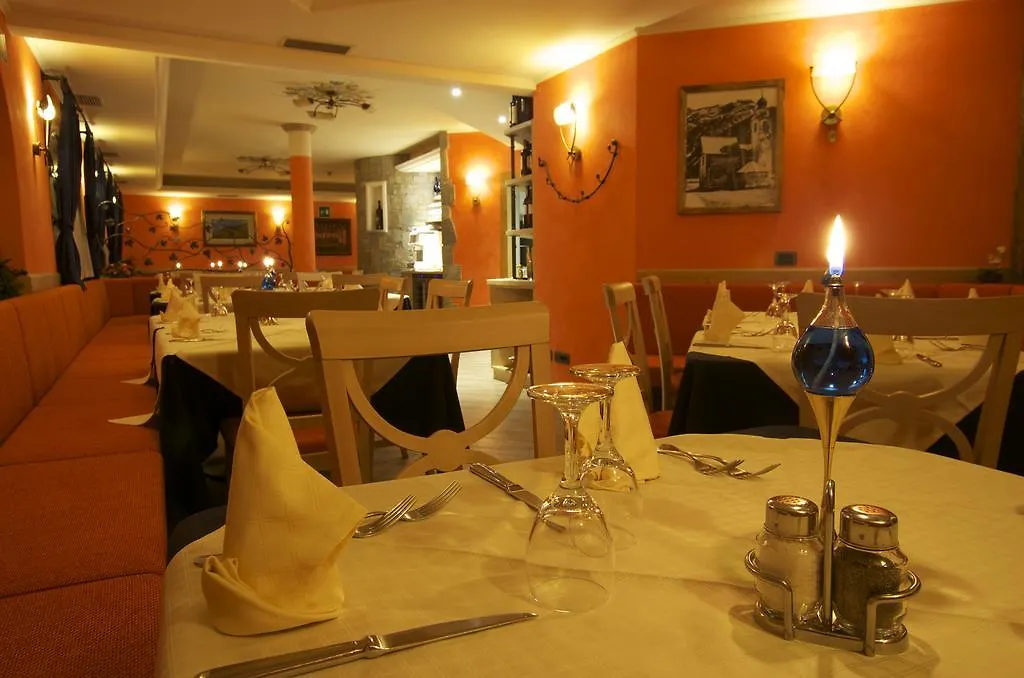 Hotel La Pastorella Λιβίνιο